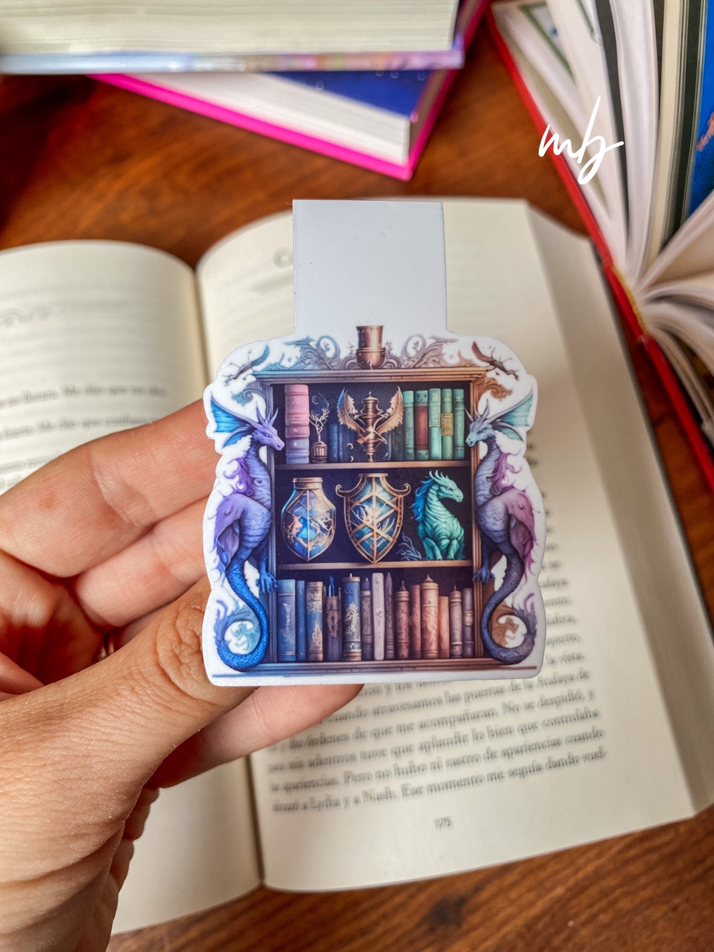 DRAGONS BOOKCASE  BOOKMARK