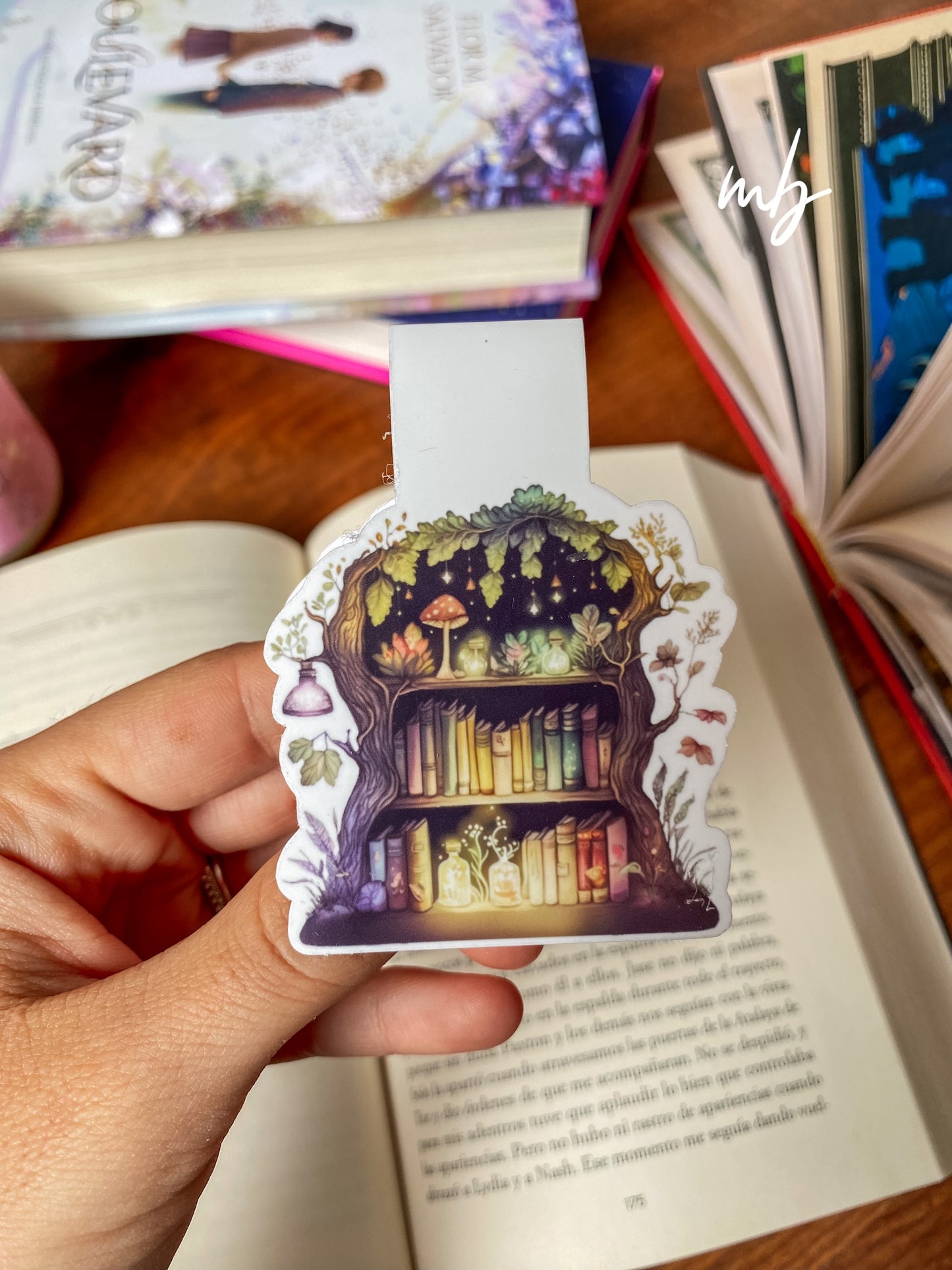 GNOME TALE BOOKCASE  BOOKMARK