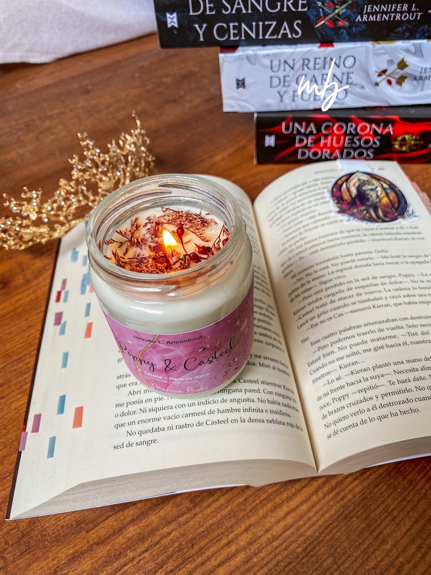 Poppy and Casteel, Handmade natural soy candle, From Blood and Ash , Jennifer L.Armentrout