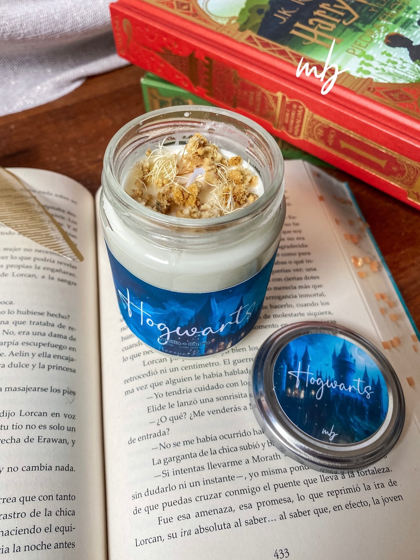 Hogwarts,  Handmade natural soy candle