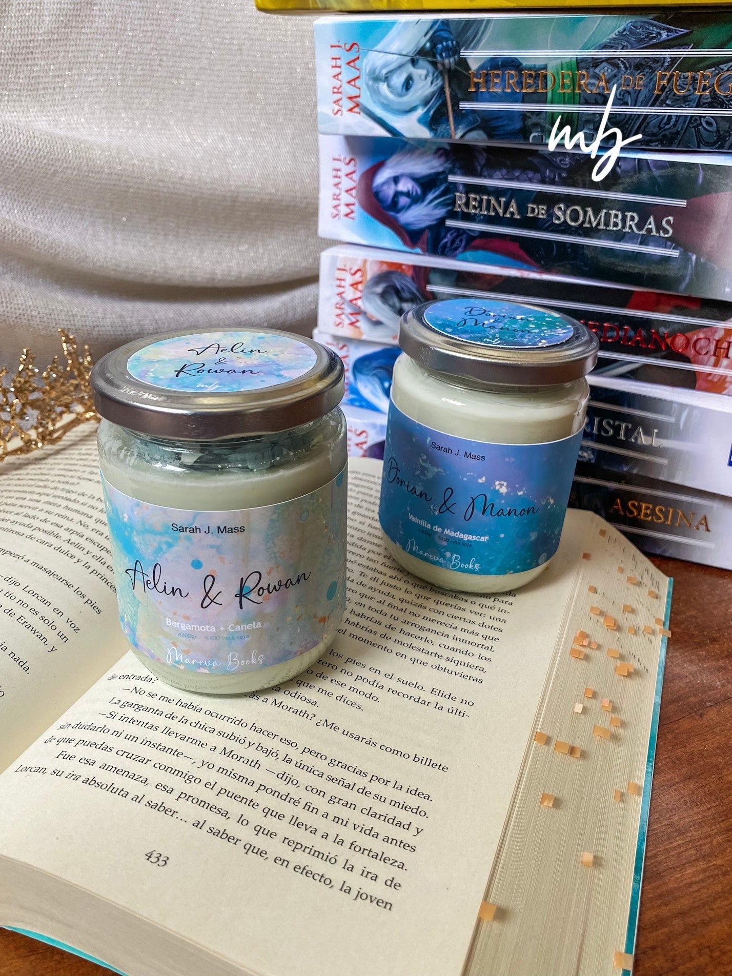 Dorian and Manon, Handmade natural soy candle, ACOTAR , Sarah J. Maas