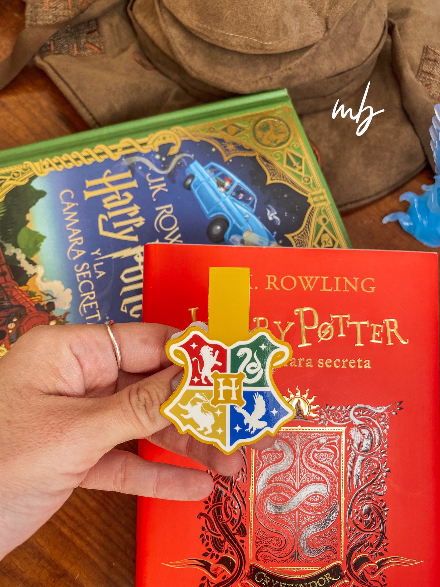 HOGWARTS MAGNETIC BOOKMARK,